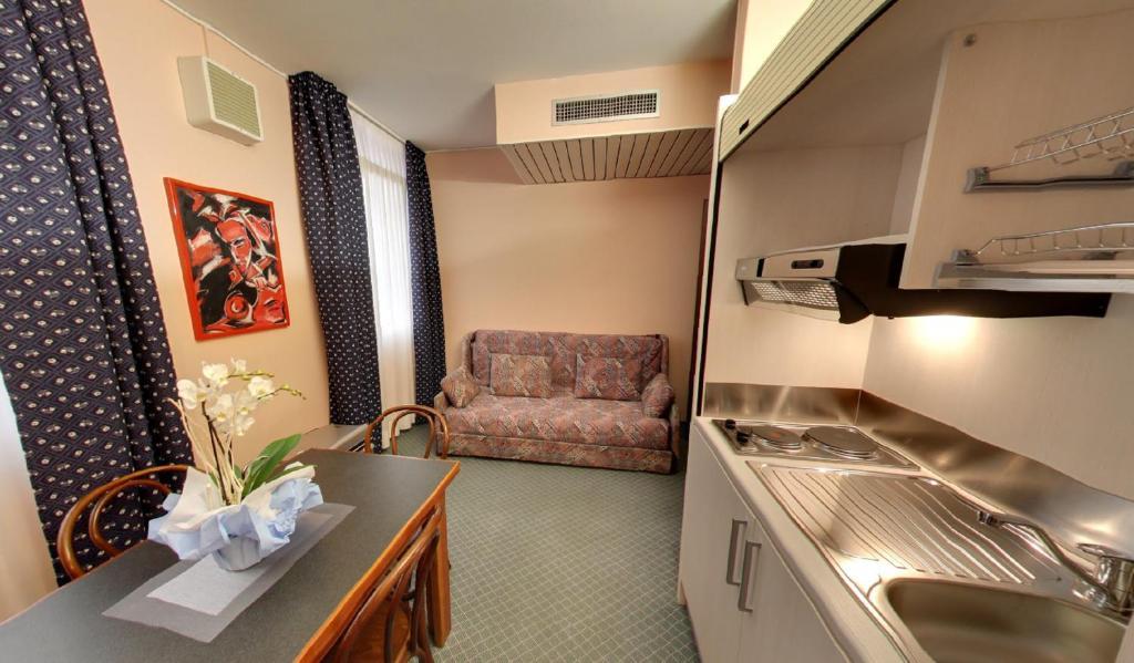 Hotel Rosa Abano Terme Habitación foto